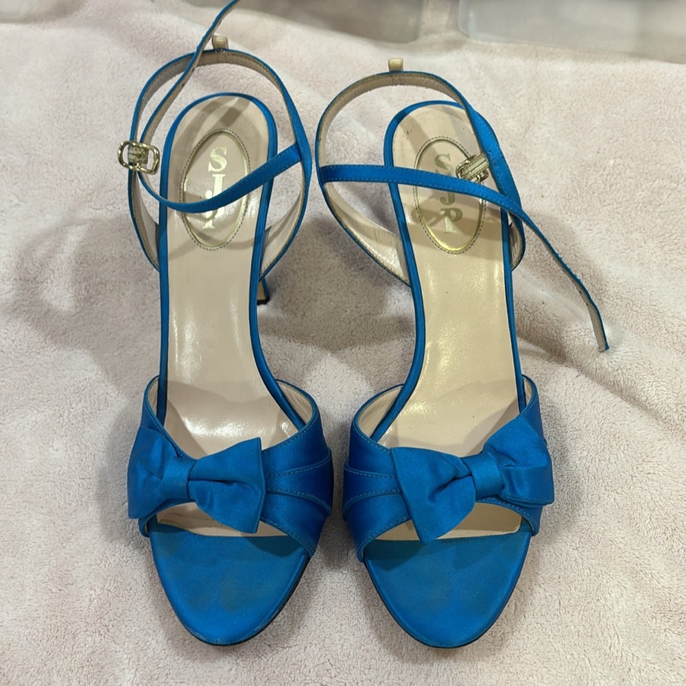 Sarah Jessica Parker Elegant Blue Satin Heels size 40 - Picture 3 of 3